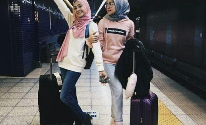 “Menjelajah Tren Fesyen (Fashion) Muslim Modern: Antara Modis dan Syar’i”